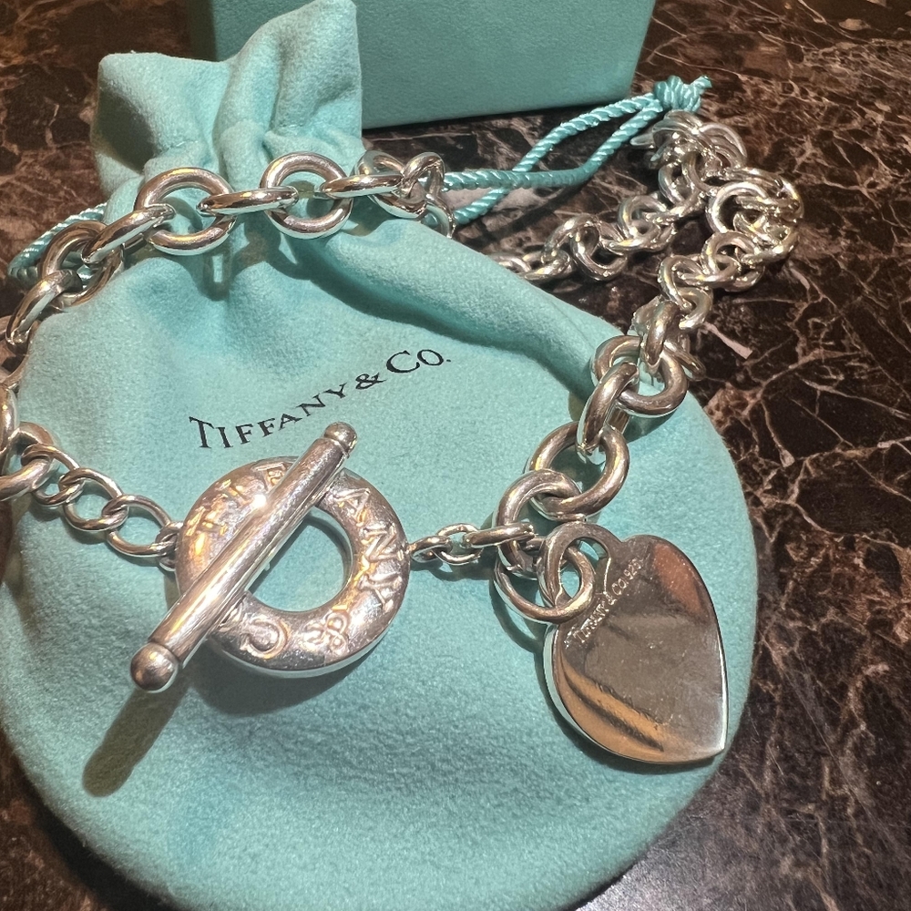 Tiffany & Co. Heart Tag Toggle Necklace 💜